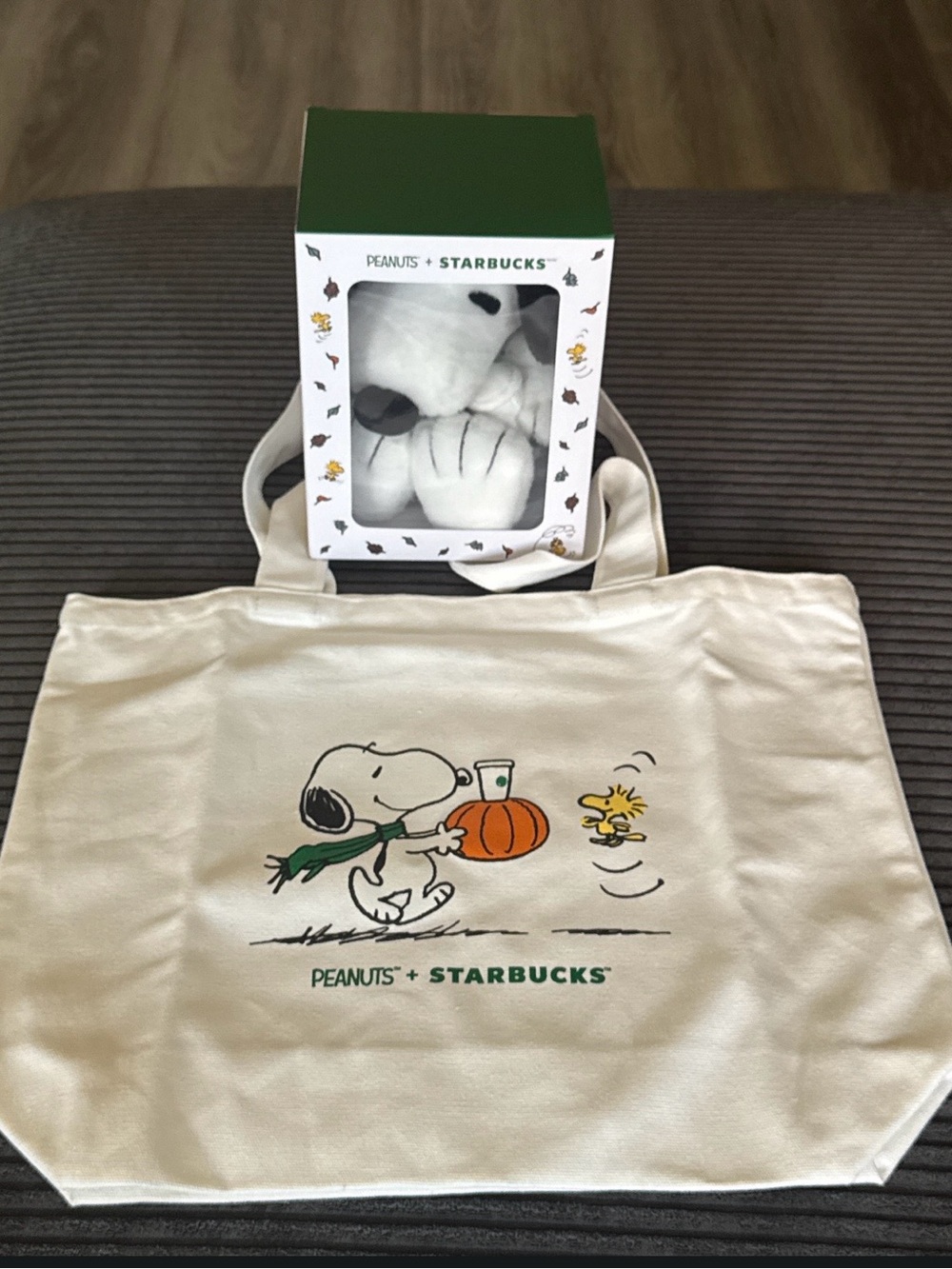Starbucks x Peanuts Cream Snoopy Pumpkin Tote Bag